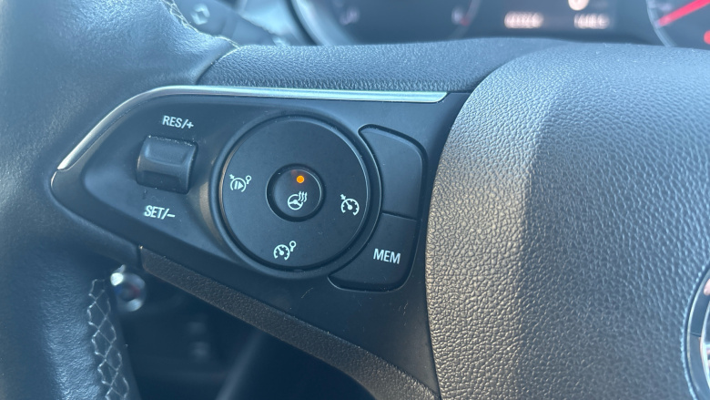 Vauxhall Crossland 1.2 Turbo Ultimate 5dr Petrol Hatchback